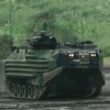 陸上自衛隊　車両走行